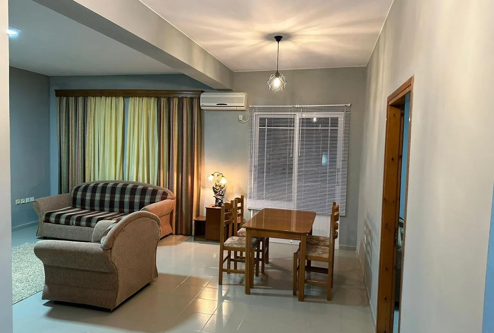 Liam Rooms In Tepelena Center